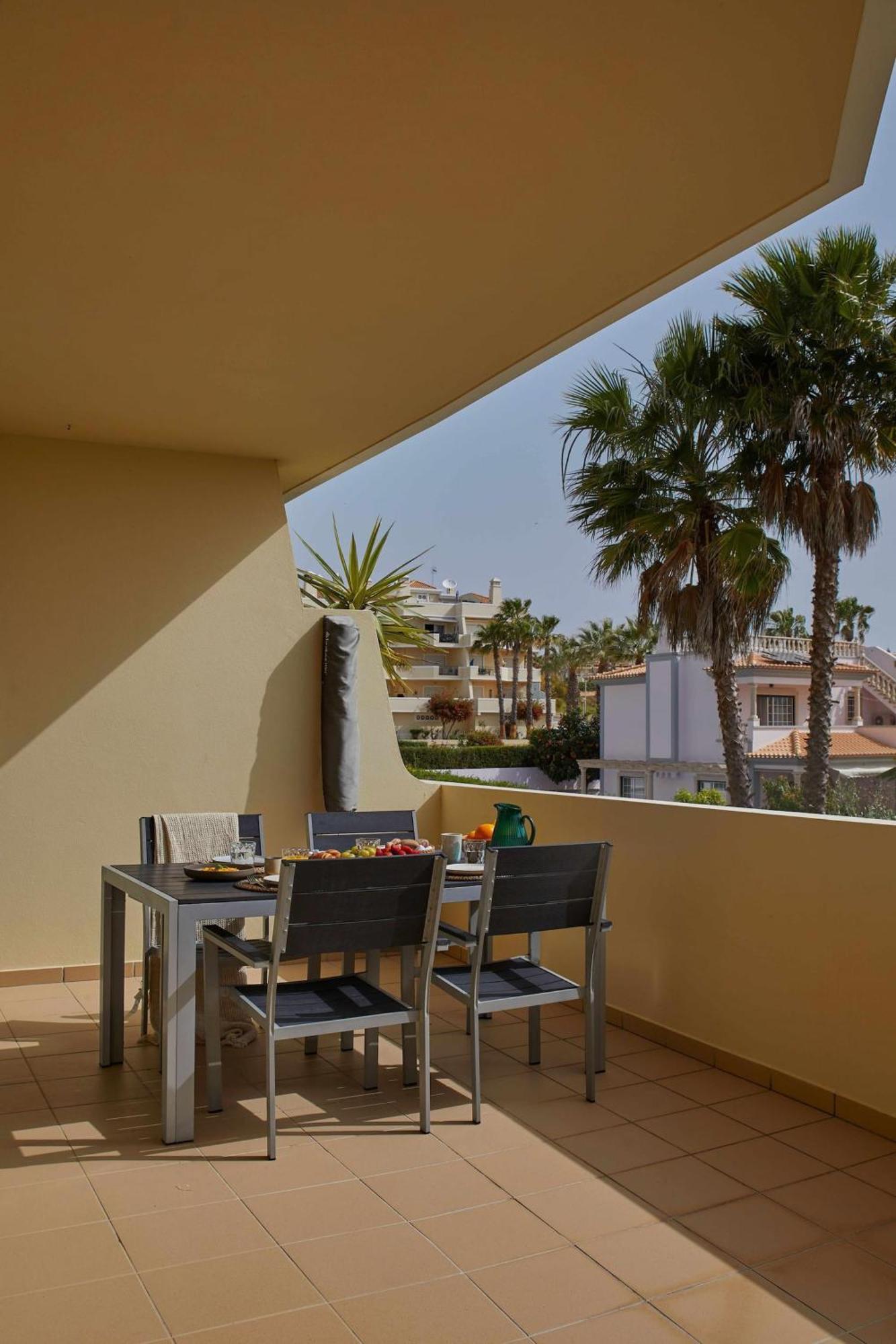 Appartamento Casa Terra With Pool & Free Wifi Albufeira Esterno foto