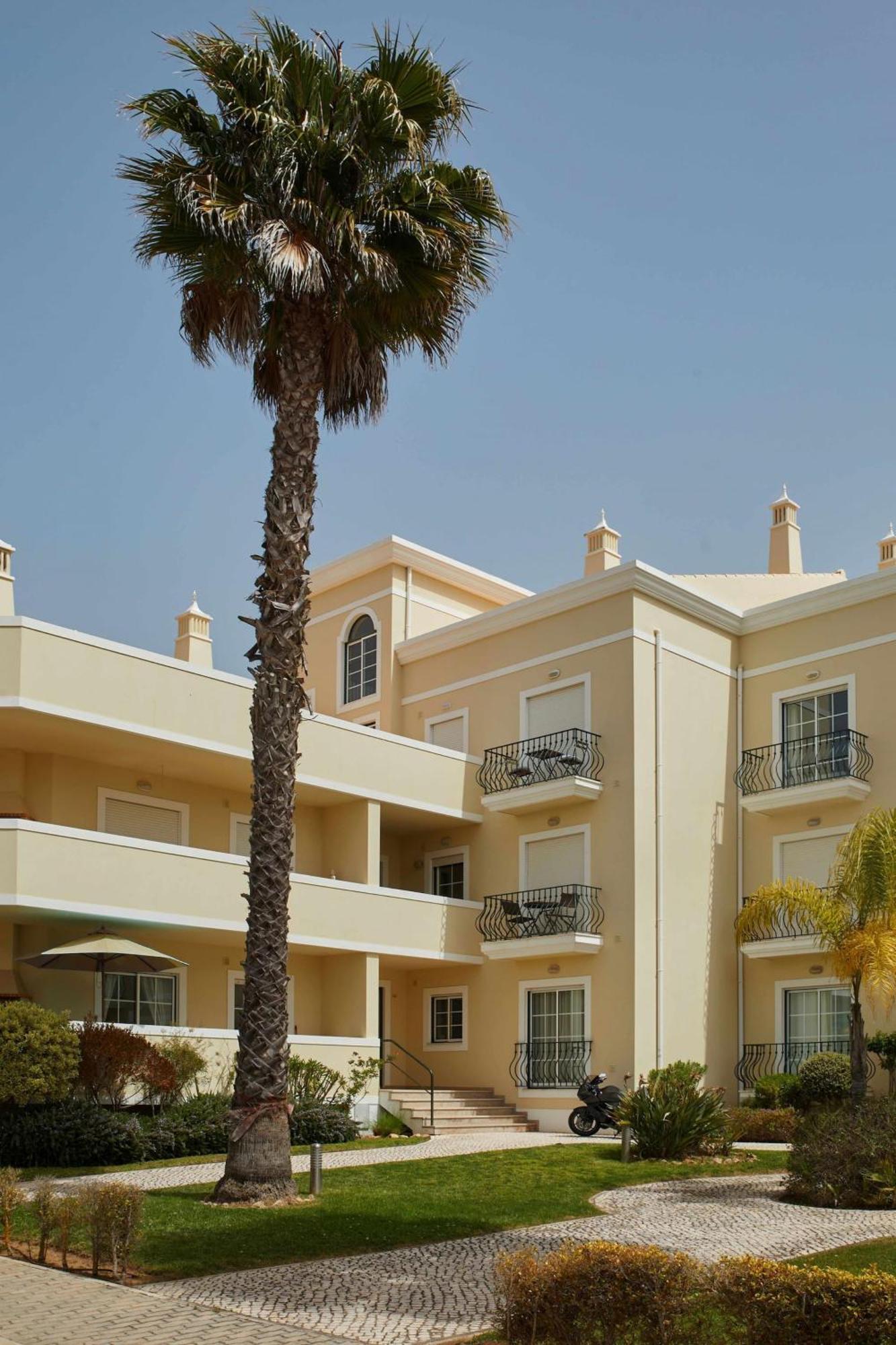 Appartamento Casa Terra With Pool & Free Wifi Albufeira Esterno foto